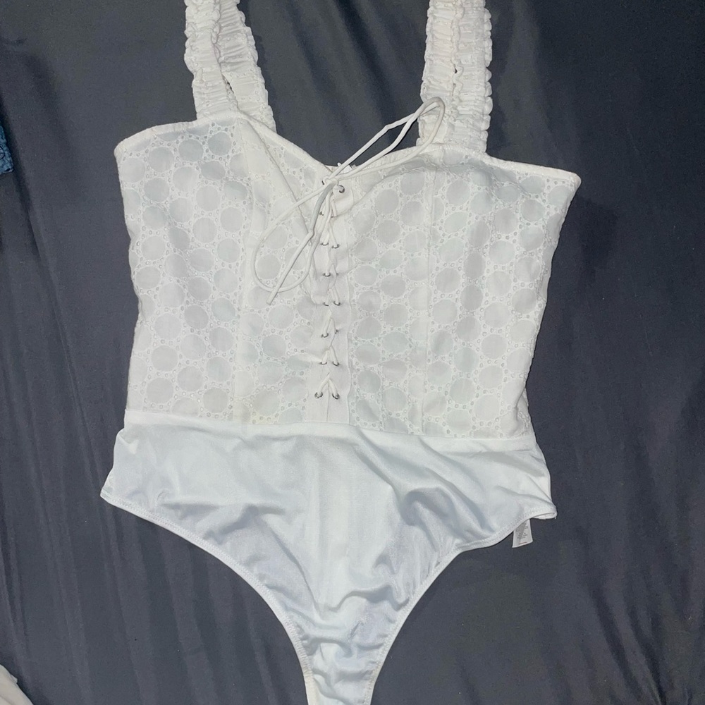 bodycon lace bodysuit